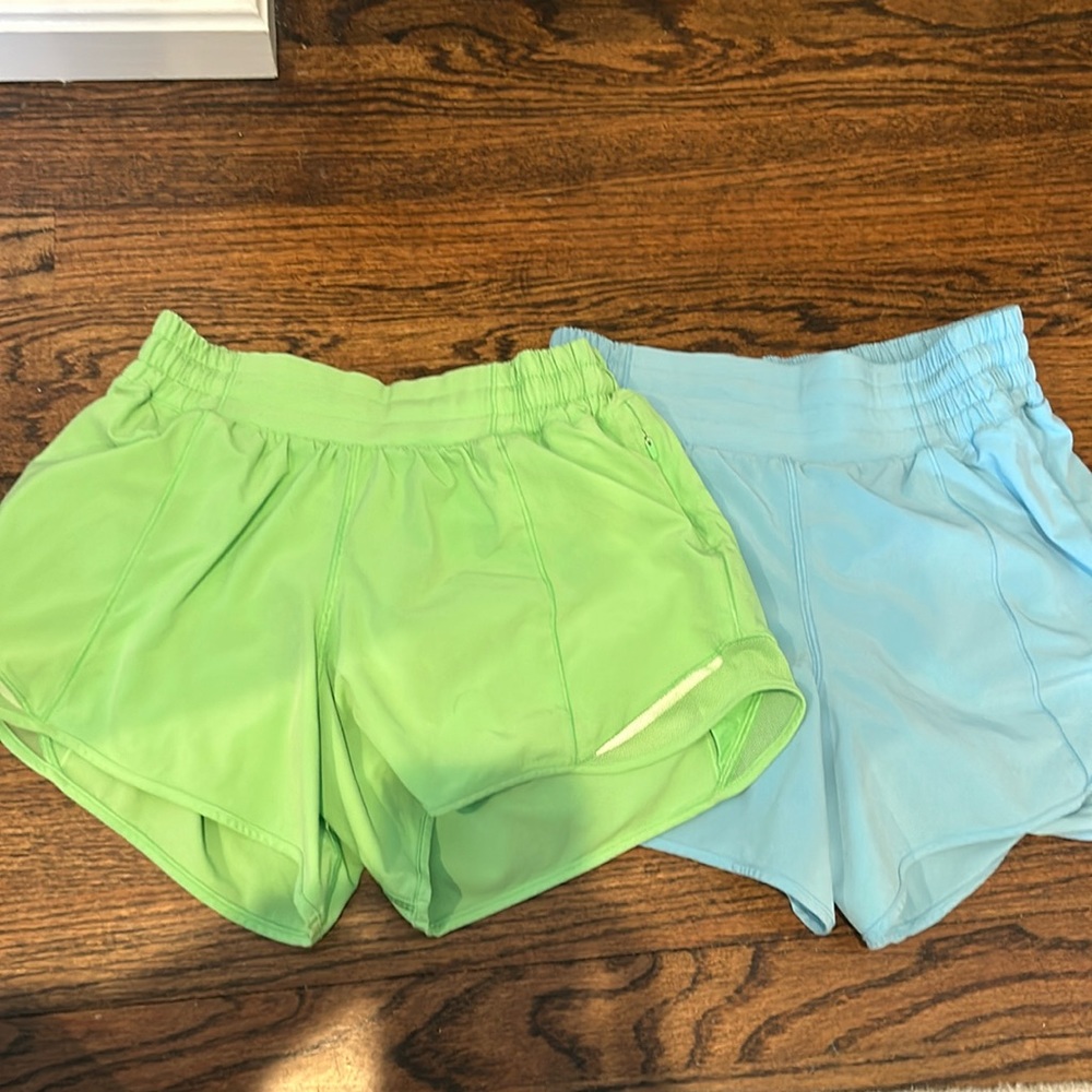 Lululemon hotty hot shorts in green and blue